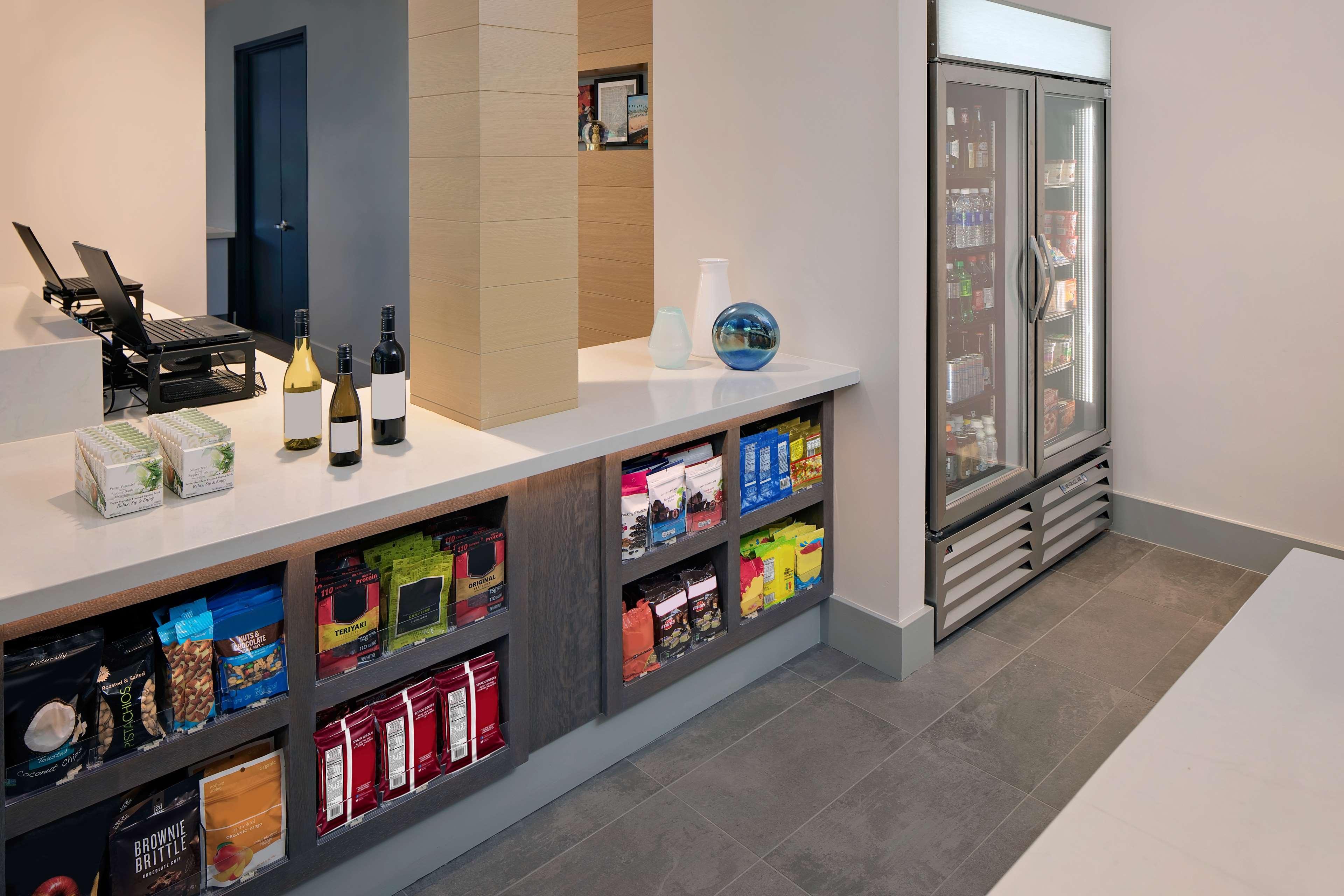 Hyatt House Irvine/john Wayne Airport Hotel 3*