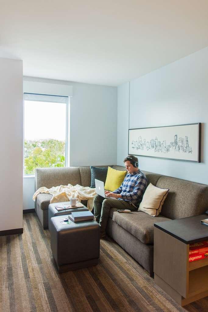 Hyatt House Irvine/john Wayne Airport