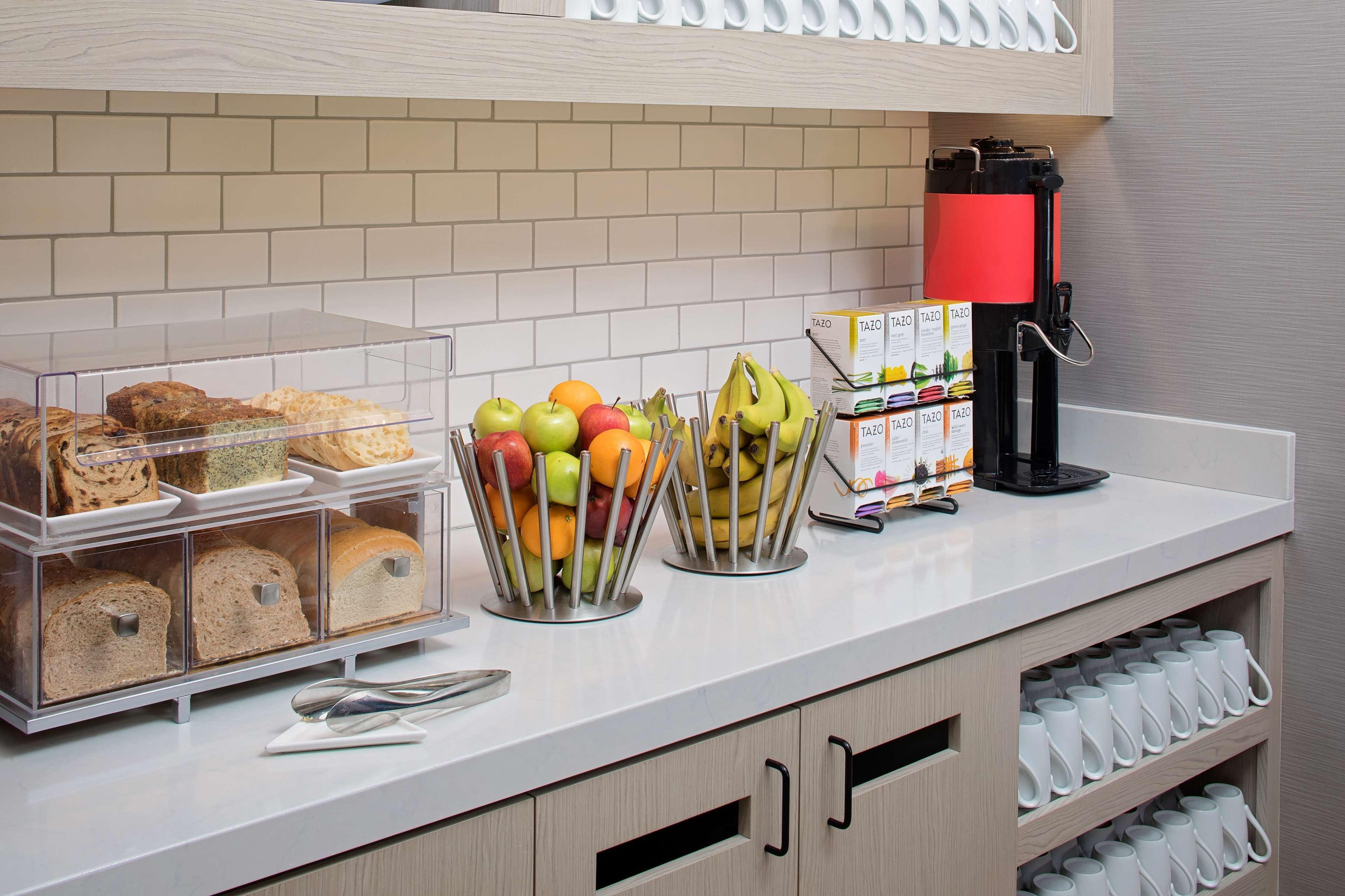 Hyatt House Irvine/john Wayne Airport Hotel Irvine